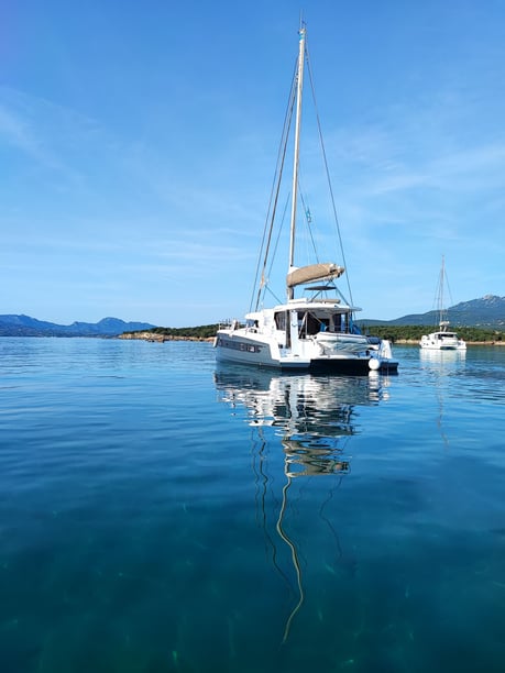 Porto Rotondo - Punta Asfodeli Catamarán Cabina 5  9  literas 9  invitados 12.8 m Número de anuncio: #12691 5