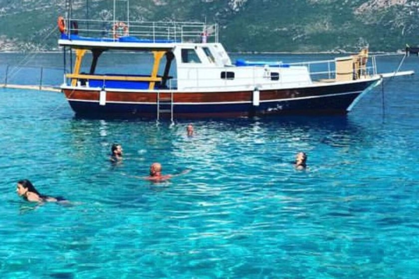 Marmaris Gulet   12 guests 11 m Listing Number: #12696 4