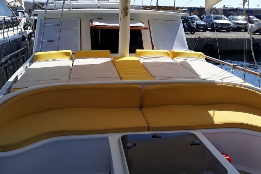 Kas Gulet 3 Kabine 6 Liegeplätze 6 Gäste 15 m Nummer des Inserats: #12725 4