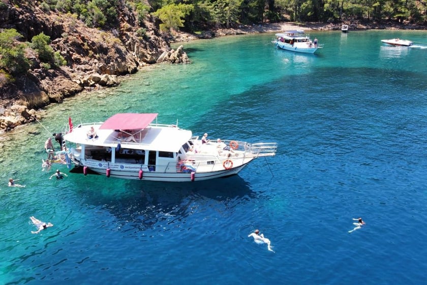 Dalyan Goleta   17  invitados 12.5 m Número de anuncio: #12732 4