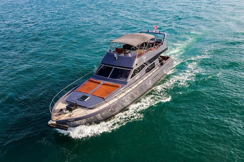 Arnavutköy Motoryat   Seyir 18 kişi 20 m İlan No: #12741