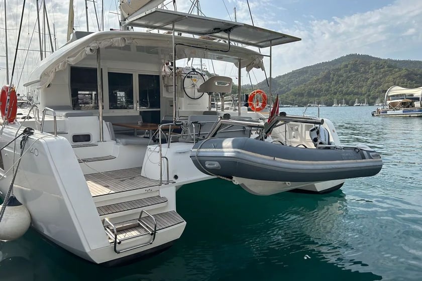 Gocek Catamaran 6 cabin 10 berths 10 guests 39 ft Listing Number: #12773 3