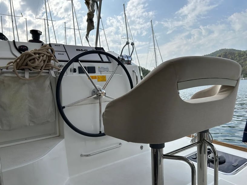 Gocek Catamaran 6 cabin 10 berths 10 guests 39 ft Listing Number: #12773 4