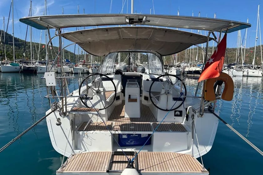 Fethiye Barca a vela cabina 3  cuccette 6  6  ospiti 10.77 m Numero dell'inserzione: #12774
