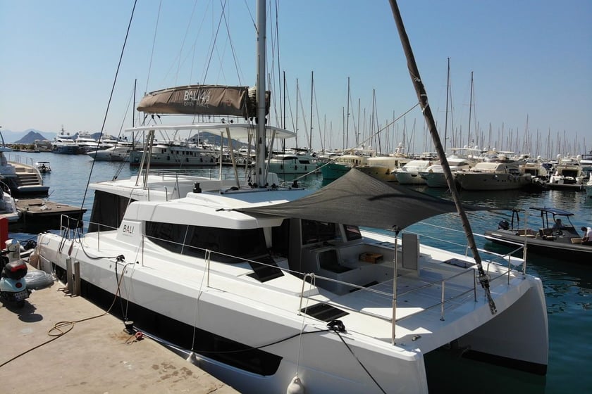 Gocek Catamaran 6 cabin 10 berths 10 guests 14.28 m Listing Number: #12851 2