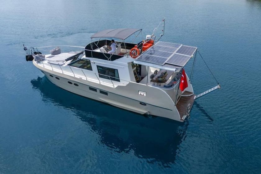 Göcek Motoryat 3 kabin Konaklama 6 kişi Seyir 6 kişi 14 m İlan No: #12857 5