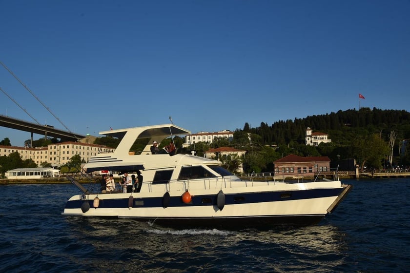 Kuruçeşme Motoryat   Seyir 10 kişi 15 m İlan No: #12865