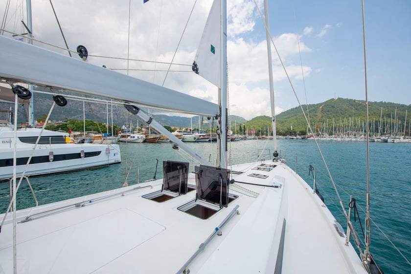 Fethiye Yelkenli 6 kabin Konaklama 12 kişi Seyir 12 kişi 16.22 m İlan No: #12880 5