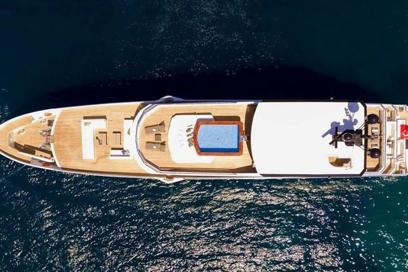 Gocek Motor Yacht 6 cabin 12 berths 12 guests 46 m Listing Number: #12881 2