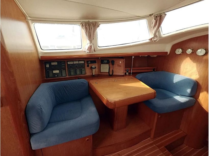 Murter Barca a vela cabina 4  cuccette 10  10  ospiti 13.21 m Numero dell'inserzione: #1294 4