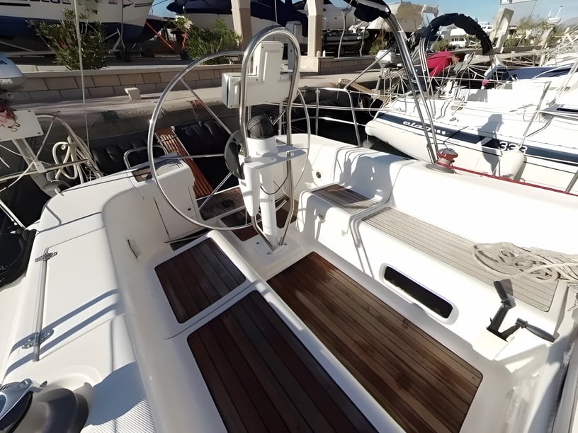 Murter Barca a vela cabina 3  cuccette 7  7  ospiti 10.69 m Numero dell'inserzione: #1296 5