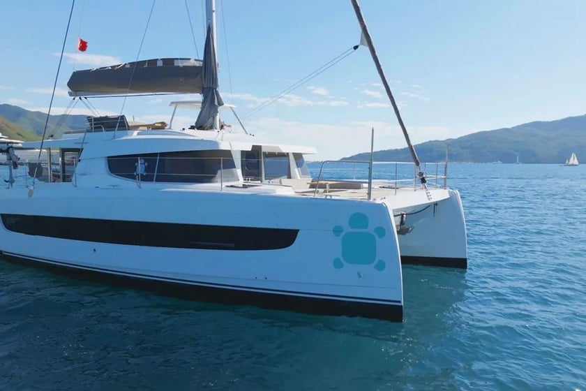 Marmaris Katamaran 5 kabin Konaklama 9 kişi Seyir 9 kişi 12.97 m İlan No: #12977 2