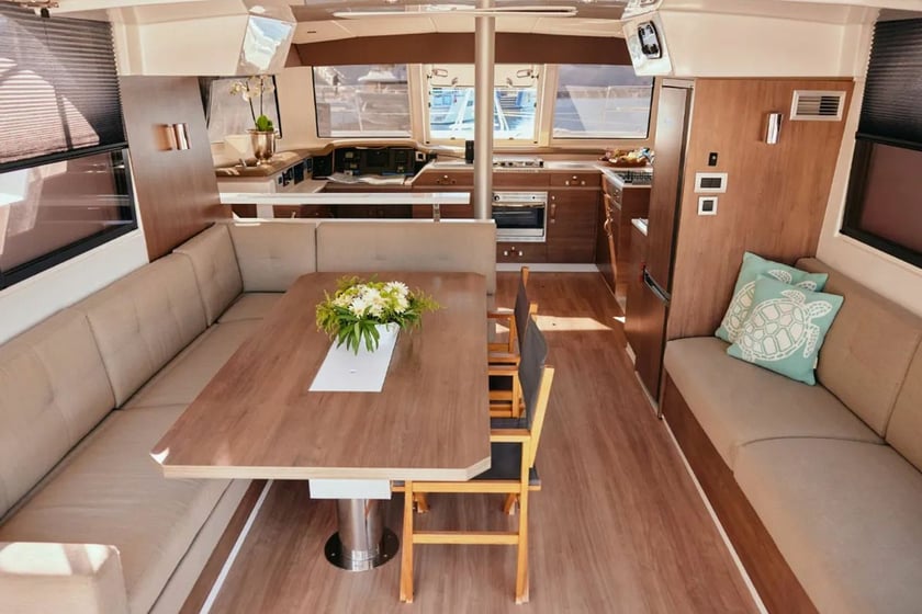 Marmaris Katamaran 4 kabin Konaklama 8 kişi Seyir 8 kişi 12.05 m İlan No: #12981 4