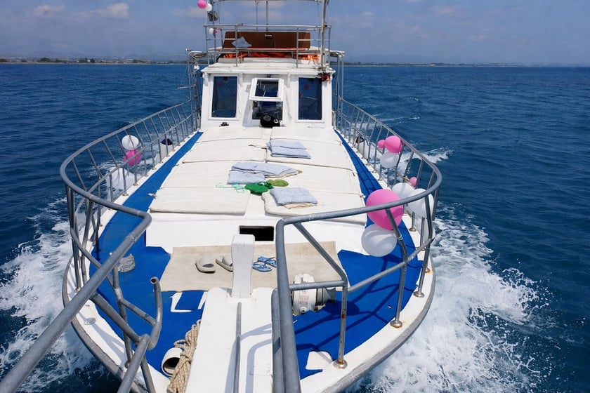 Antalya Gulet   16 guests 13.5 m Listing Number: #13035 4
