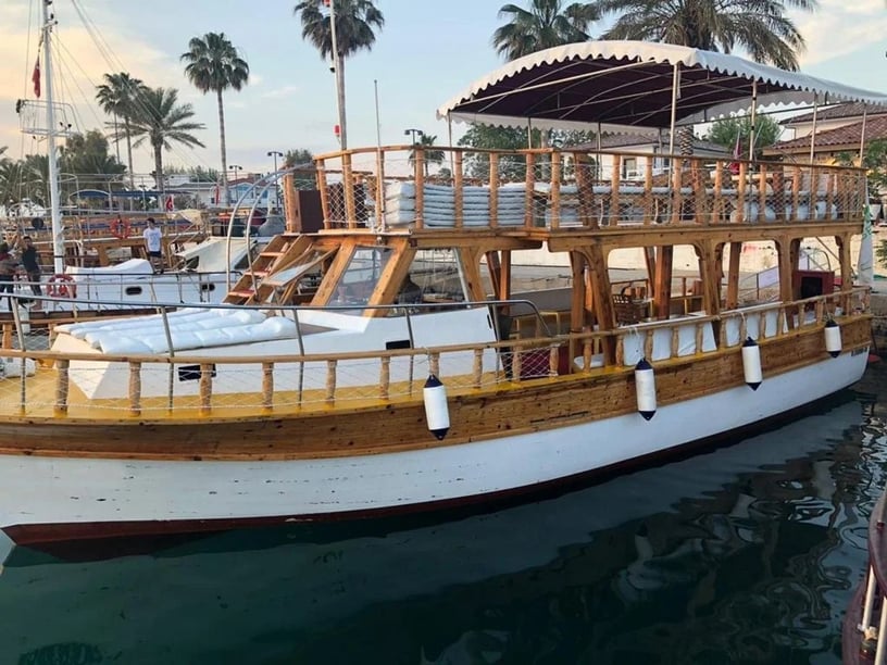 Antalya Gulet   35 guests 15 m Listing Number: #13051 4