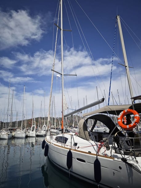 Fethiye Barca a vela cabina 3  cuccette 6  6  ospiti 12.5 m Numero dell'inserzione: #13078