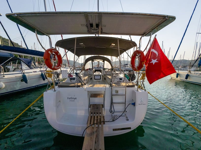 Fethiye Barca a vela cabina 3  cuccette 6  6  ospiti 12.5 m Numero dell'inserzione: #13078 2
