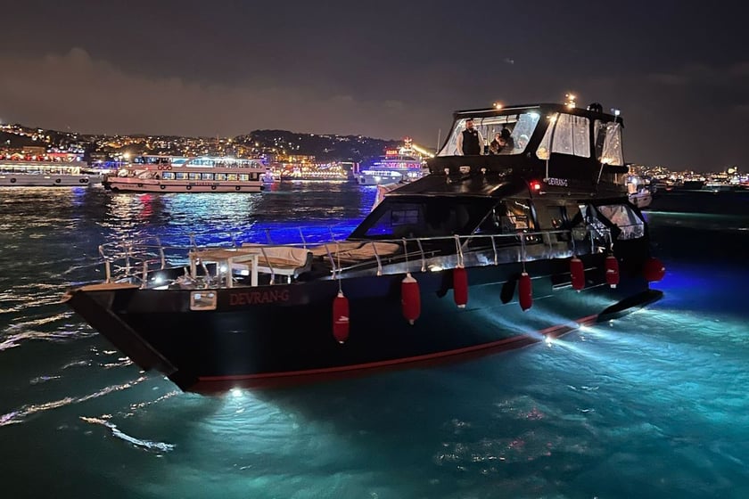 Bebek Motorjacht   15  gasten 16 m Lijstnummer: #13083