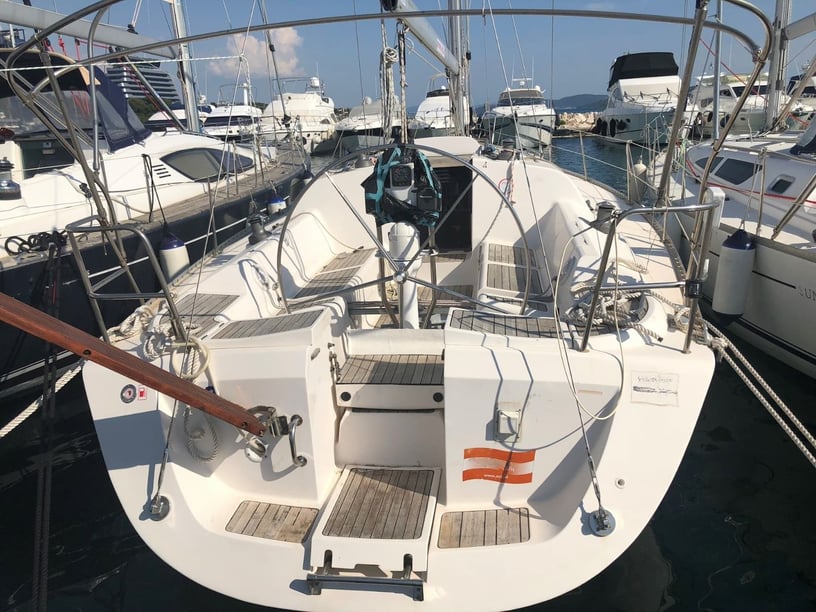 Murter Sailboat 3 cabin 7 berths 7 guests 12.2 m Listing Number: #1313