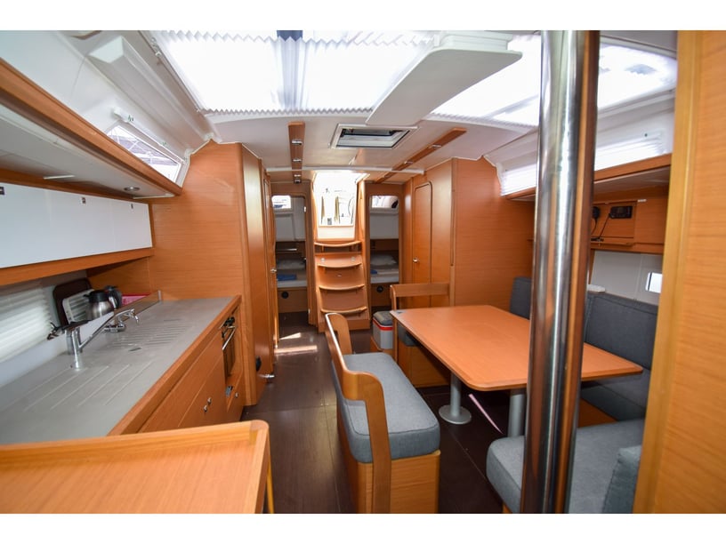 Marmaris Segelboot 4 Kabine 8 Liegeplätze 8 Gäste 13.24 m Nummer des Inserats: #13242 4