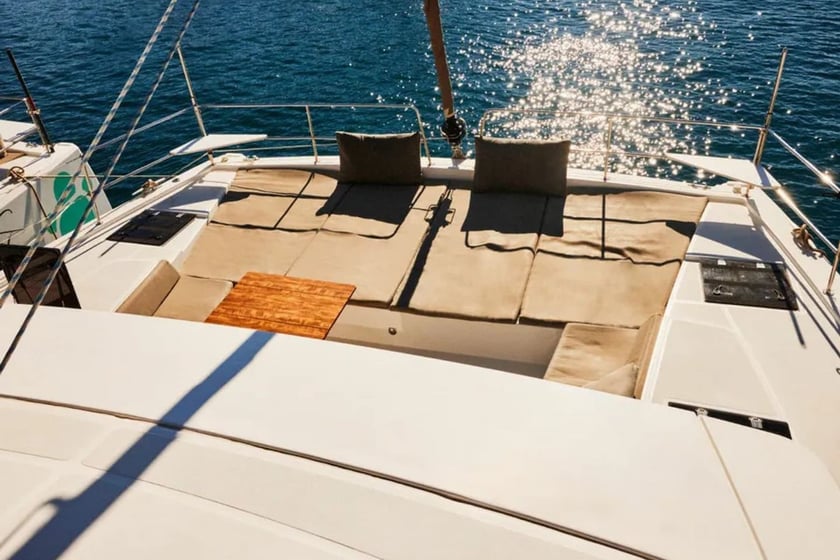 Marmaris Katamaran 5 kabin Konaklama 9 kişi Seyir 9 kişi 14.28 m İlan No: #13244 3