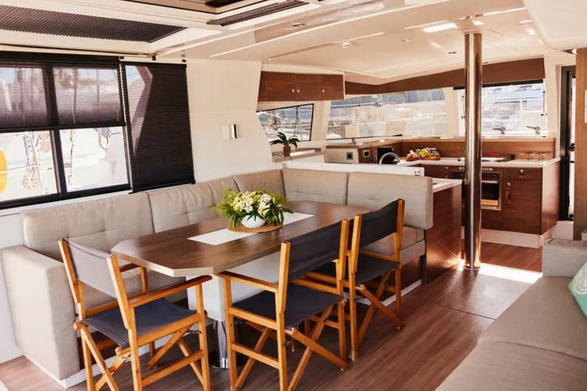 Marmaris Catamarano cabina 5  cuccette 9  9  ospiti 12.85 m Numero dell'inserzione: #13247 4