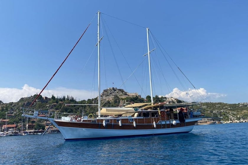 Antalya Gulet 4 Kabine 8 Liegeplätze 12 Gäste 22 m Nummer des Inserats: #13253