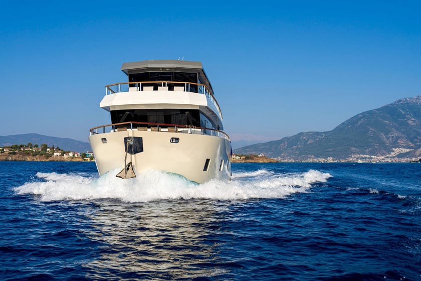 Fethiye Motorjacht Cabine 6  12  slaapplaatsen 12  gasten 26 m Lijstnummer: #13297 5