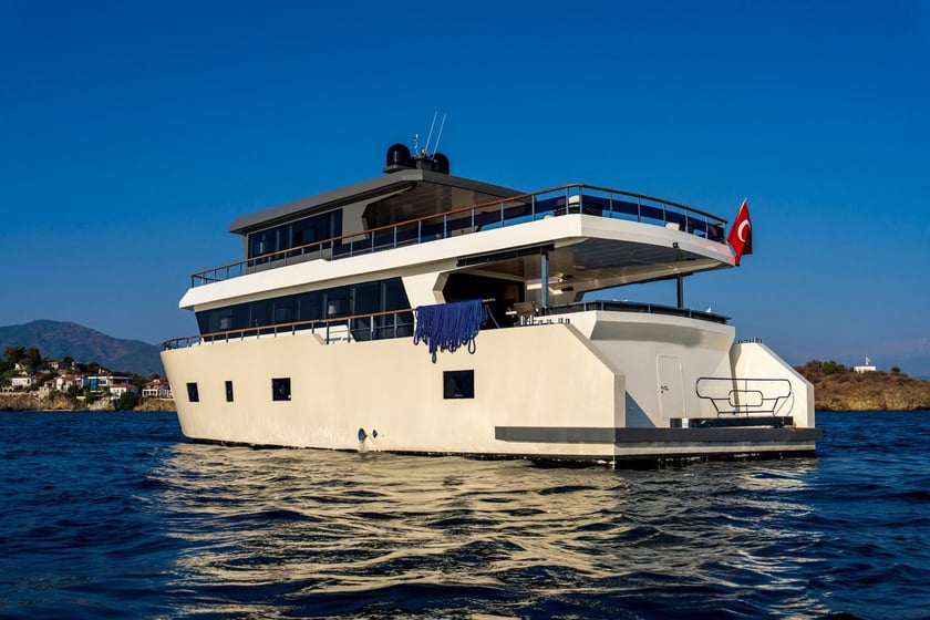 Fethiye Motorjacht Cabine 6  12  slaapplaatsen 12  gasten 26 m Lijstnummer: #13297 4