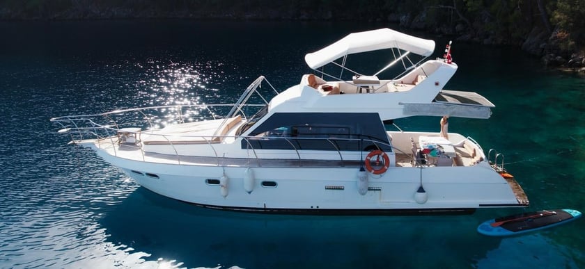 Fethiye Yate a motor   12  invitados 13.7 m Número de anuncio: #13310 4