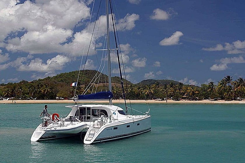 Sint Maarten Catamarano cabina 4  cuccette 10  10  ospiti 11.98 m Numero dell'inserzione: #13312