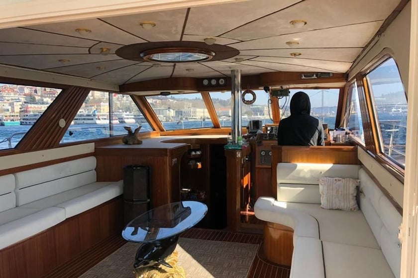 Unkapanı Motoryat   Seyir 12 kişi 17.5 m İlan No: #13318 5