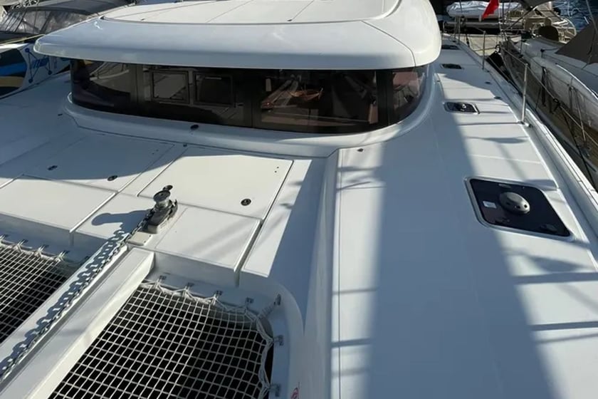 Marmaris Catamaran 5 cabin 9 berths 9 guests 12.8 m Listing Number: #13333 3