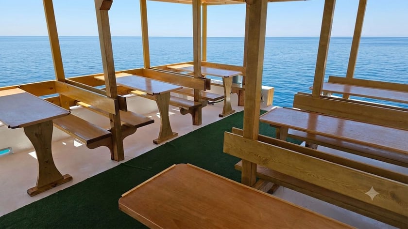 Kusadasi Motor Yacht   12 guests 13 m Listing Number: #13358 4