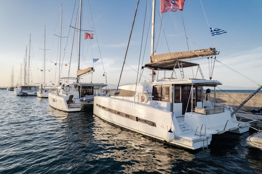 Piso Livadi Catamaran Cabine 4  12  slaapplaatsen 12  gasten 12.37 m Lijstnummer: #13432 4