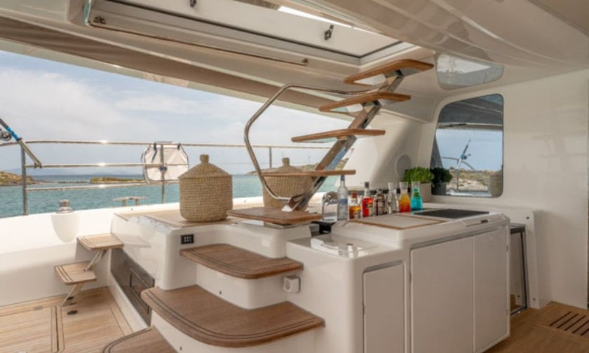 Athens Catamaran 5 cabin 10 berths 10 guests 20.15 m Listing Number: #13445 5