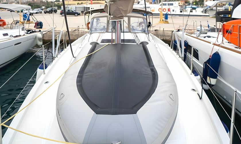 Nea Peramos - Attica Sailboat 3 cabin 8 berths 8 guests 12.35 m Listing Number: #13454 3