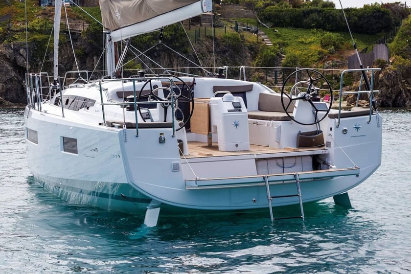 Corfu Sailboat 3 cabin 8 berths 8 guests 12.35 m Listing Number: #13460