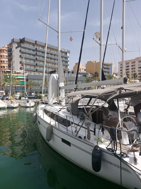 Palma de Mallorca Sailboat 3 cabin 7 berths 7 guests 12.35 m Listing Number: #13472 3