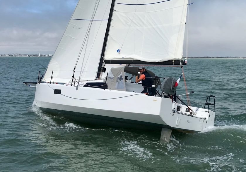 La Rochelle Segelboot 2 Kabine 6 Liegeplätze 6 Gäste 9.14 m Nummer des Inserats: #13476