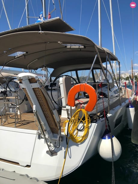 Lavrion Barca a vela cabina 6  cuccette 12  12  ospiti 16.16 m Numero dell'inserzione: #13508