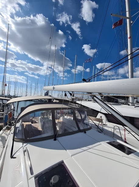 Lavrion Barca a vela cabina 6  cuccette 12  12  ospiti 16.16 m Numero dell'inserzione: #13508 3