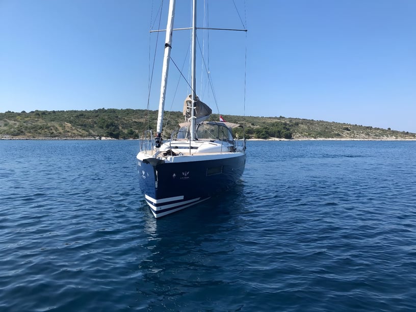 Primošten Yelkenli 3 kabin Konaklama 8 kişi Seyir 8 kişi 14.42 m İlan No: #13584 5