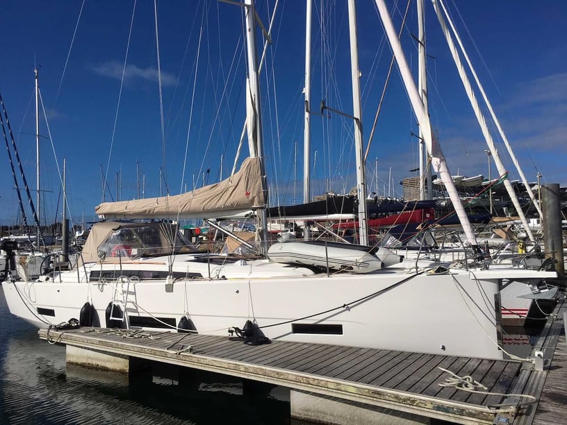 Arzon Segelboot 3 Kabine 8 Liegeplätze 8 Gäste 11.94 m Nummer des Inserats: #13659