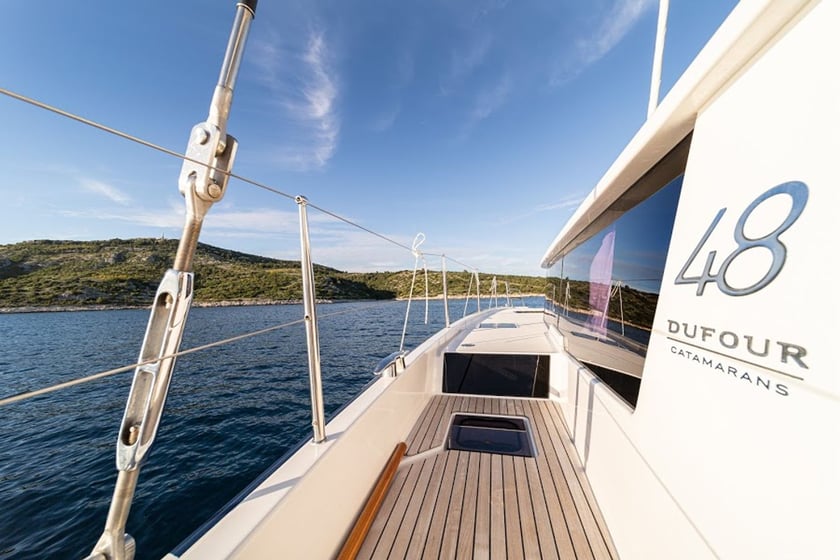 Dubrovnik Catamaran 6 cabin 12 berths 12 guests 14.7 m Listing Number: #13746 5