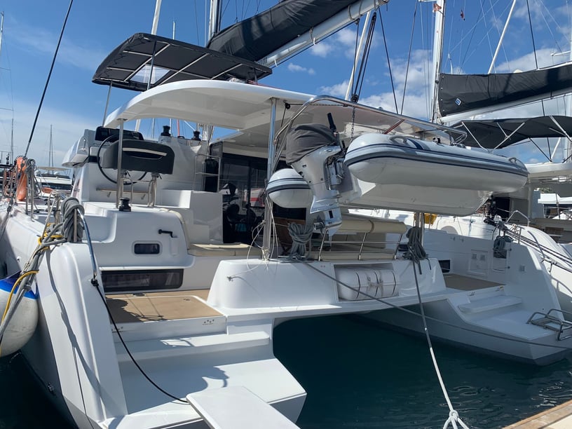 Trogir Catamaran 6 cabin 12 berths 12 guests 12.8 m Listing Number: #13821 3