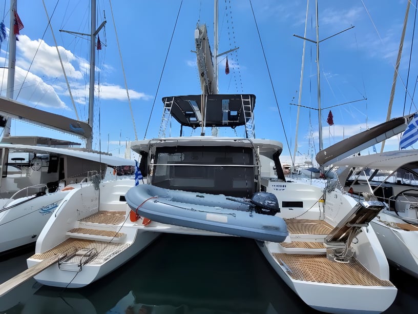 Nydri Katamaran 6 Kabine 11 Liegeplätze 11 Gäste 13.99 m Nummer des Inserats: #13827