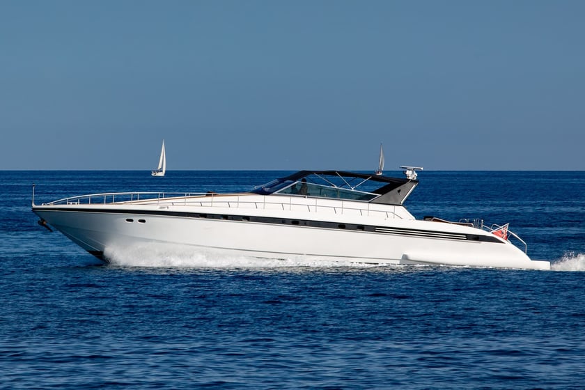 Syrakus  Motoryacht 3 Kabine 6 Liegeplätze 6 Gäste 23 m Nummer des Inserats: #13840 3