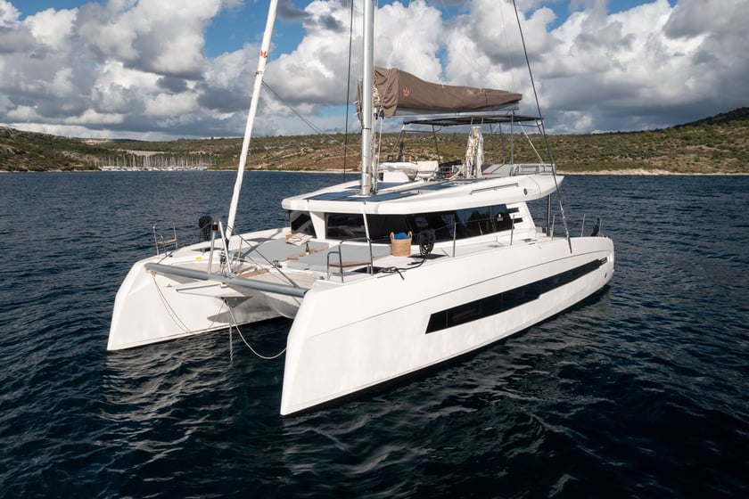 Primošten Catamaran 5 cabin 9 berths 9 guests 13.42 m Listing Number: #13856