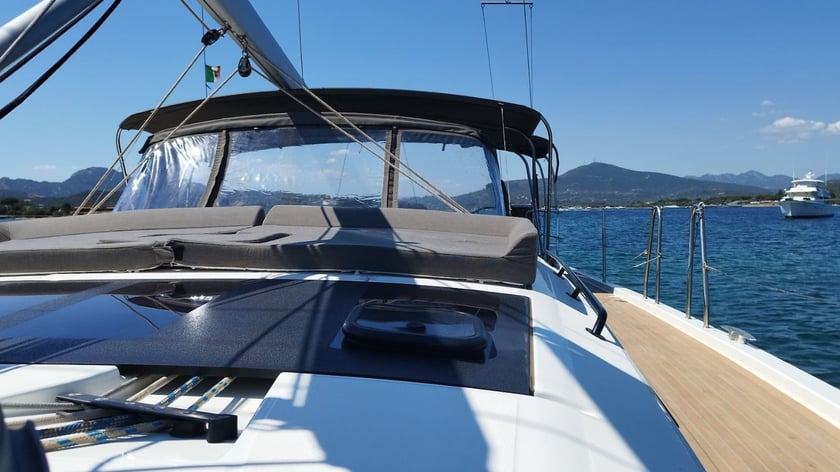 Portisco Segelboot 6 Kabine 11 Liegeplätze 11 Gäste 14.9 m Nummer des Inserats: #13910 3